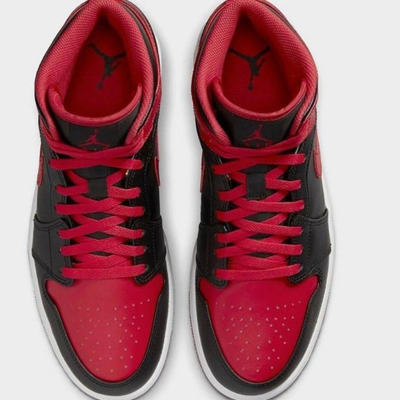 Air Jordan retro 1 classic black and red shoes 100 % authentic - Picture 5 of 6